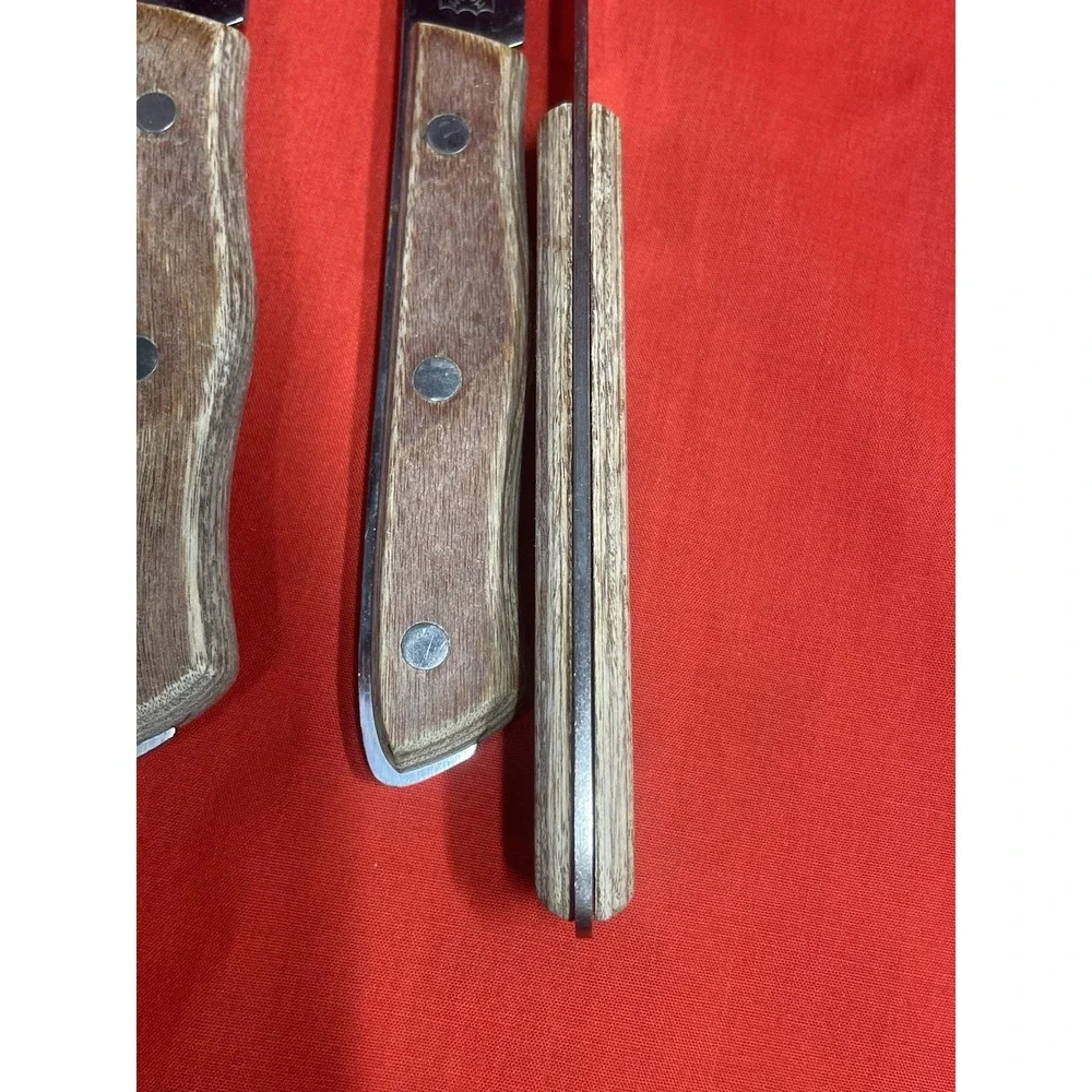 Vintage Maxam Steel Serrated Steak Knives Set of 4 Wood Handles Stainless